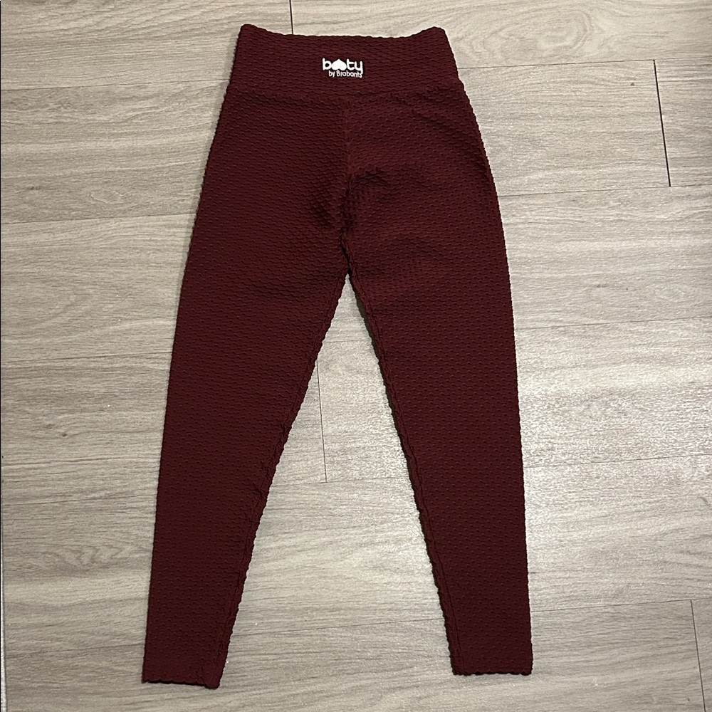 Booty by Brabants Maroon Textured Leggings